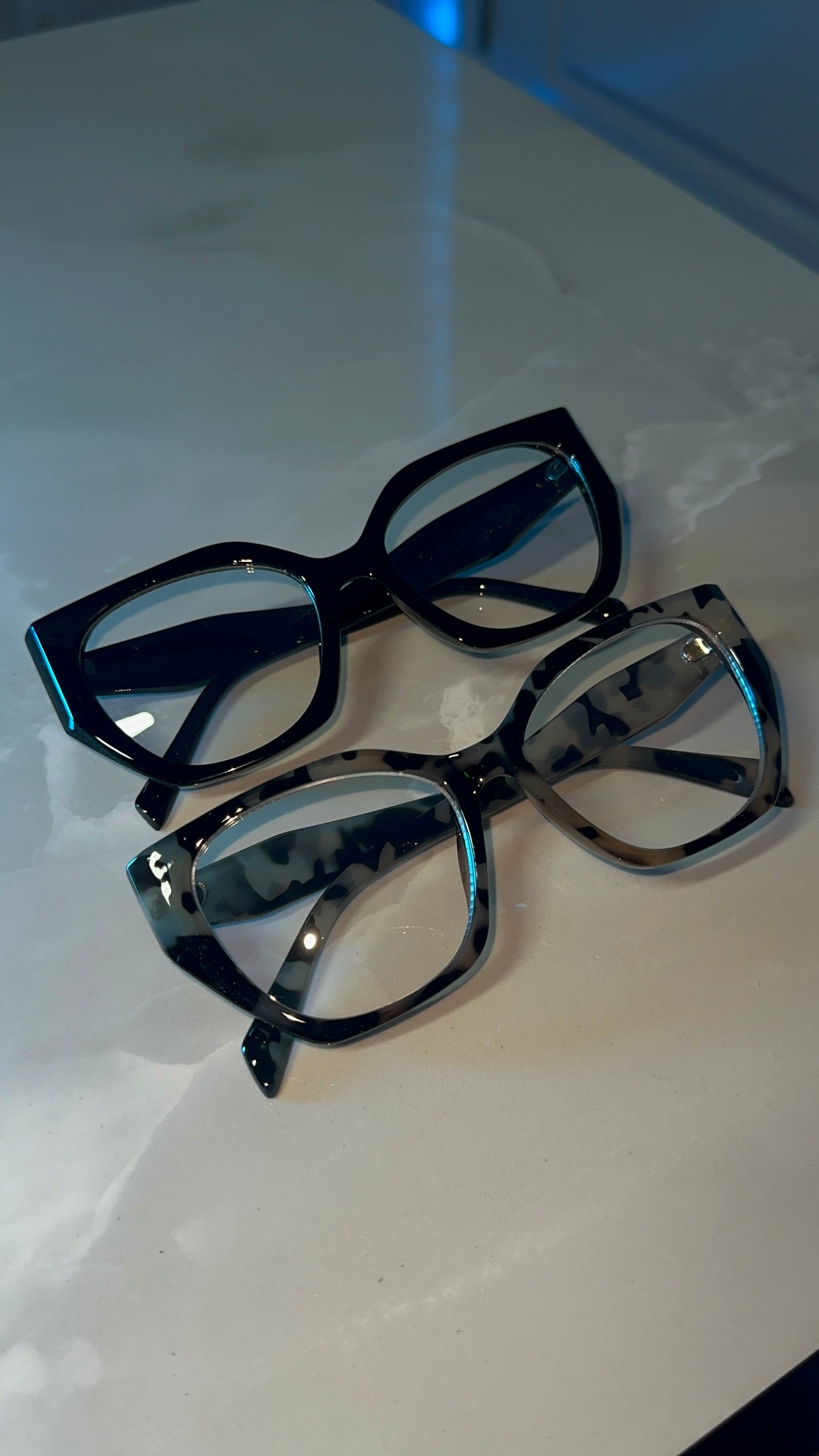 LONDON - BLUELIGHT FRAMES