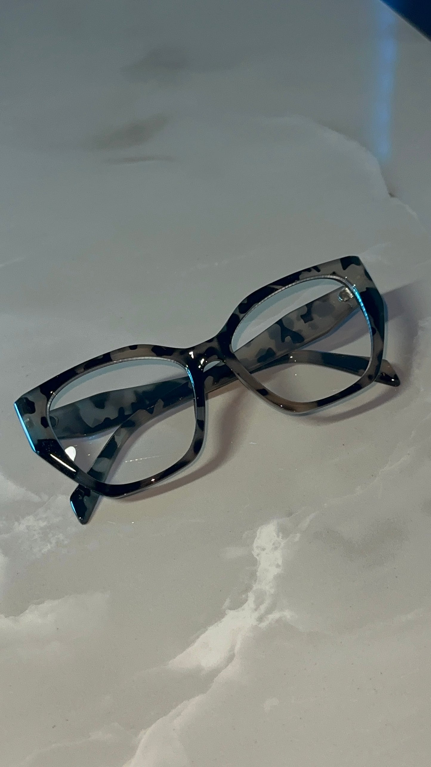 LONDON - BLUELIGHT FRAMES